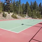 Mammoth Ski Racquet Club 042